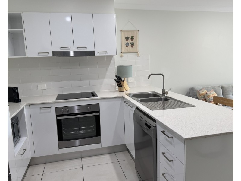 3/57 Kingsford Smith Parade, Maroochydore QLD 4558