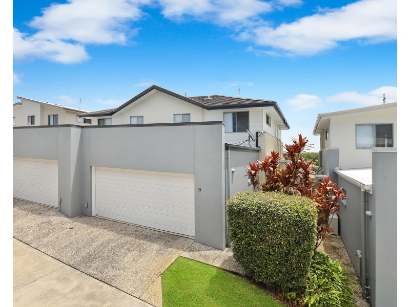 15/2 Photinia Crescent, Mountain Creek QLD 4557