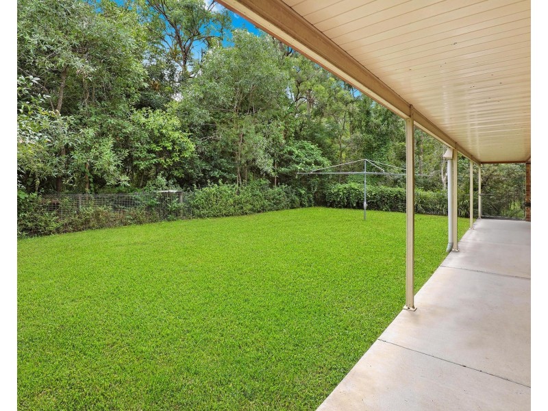 3 Liuda Court, Samford Valley QLD 4520