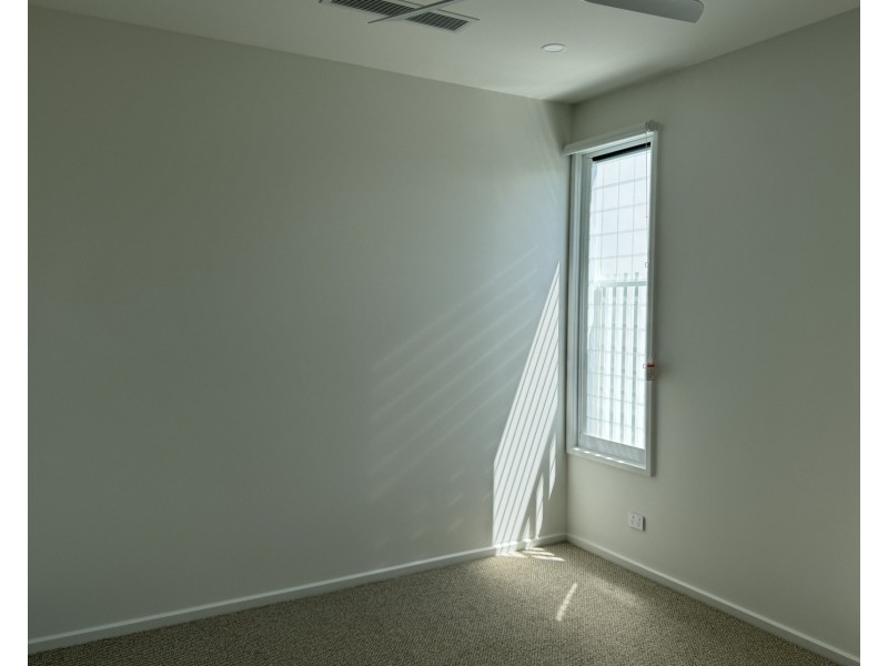 1a/1 Katoa Street, Buddina QLD 4575