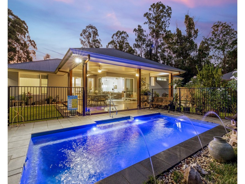 15 Allambie Place, Landsborough QLD 4550