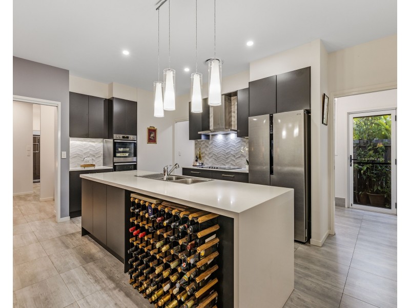 15 Allambie Place, Landsborough QLD 4550