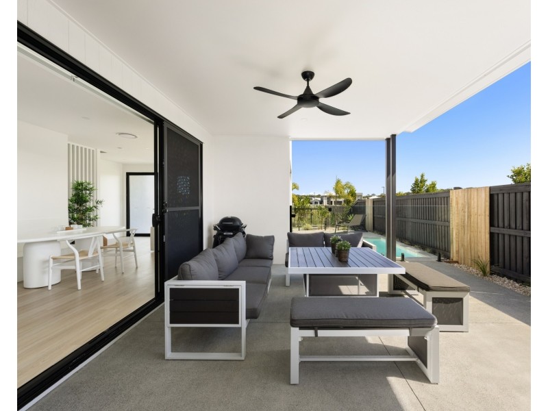 32  Concert Avenue, Palmview QLD 4553