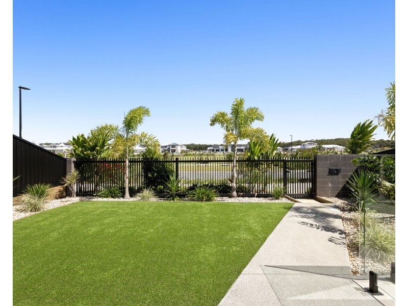 32  Concert Avenue, Palmview QLD 4553