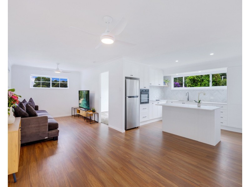 10 Honeysuckle Drive, Montville QLD 4560