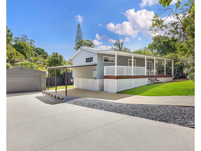 10 Honeysuckle Drive, Montville QLD 4560