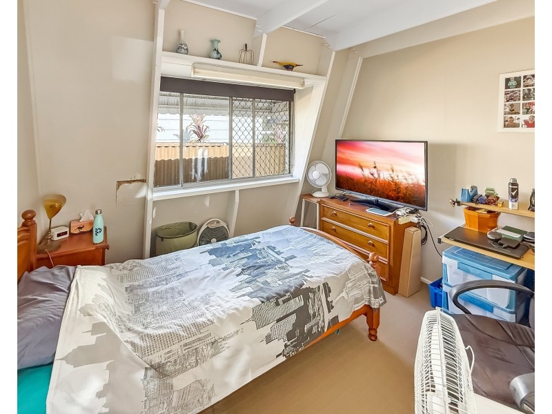 4 Avocado Crescent, Bli Bli QLD 4560