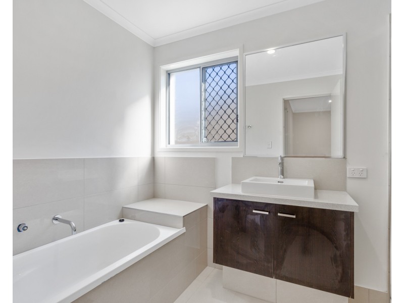 14 Wallum Street, Peregian Springs QLD 4573