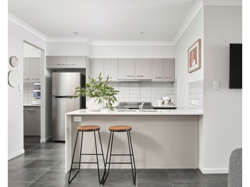 43 Darwin Circuit, North Lakes QLD 4509