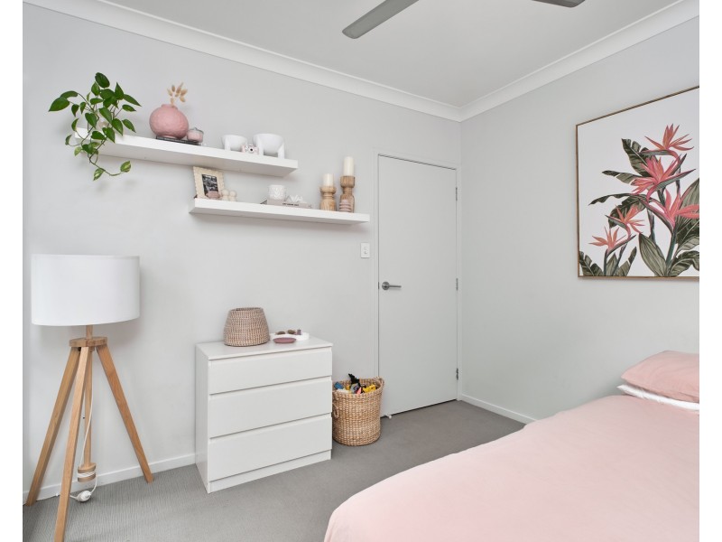 43 Darwin Circuit, North Lakes QLD 4509