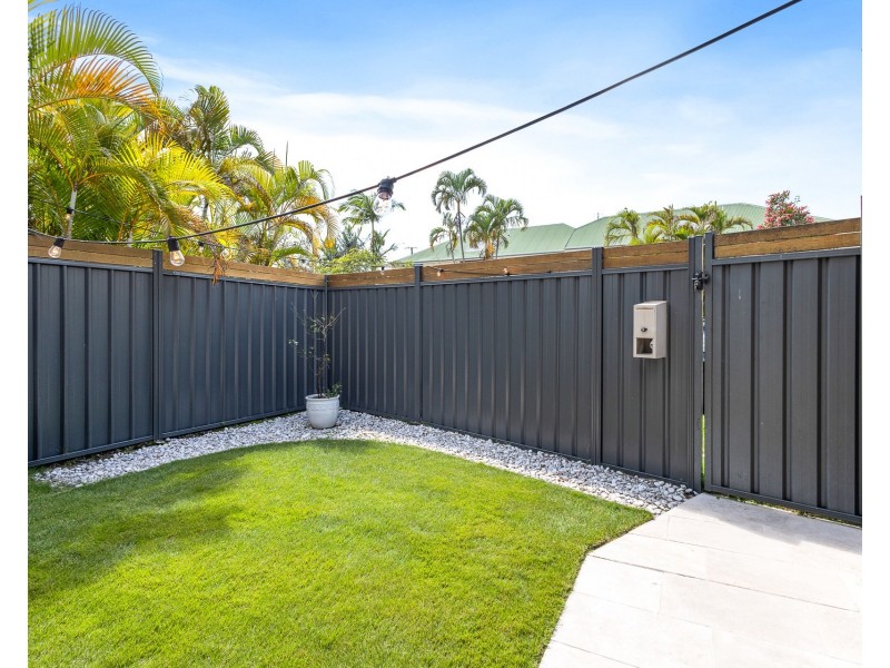 4/85 Goonawarra Drive, Mooloolaba QLD 4557