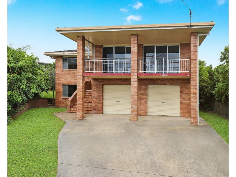 5 Minto Place, Currimundi QLD 4551
