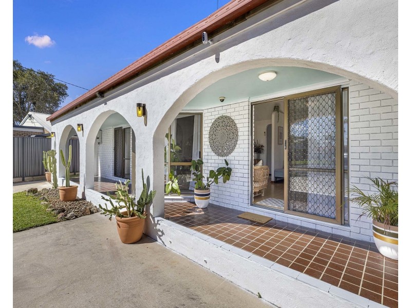 2 Mankina Court, Buddina QLD 4575