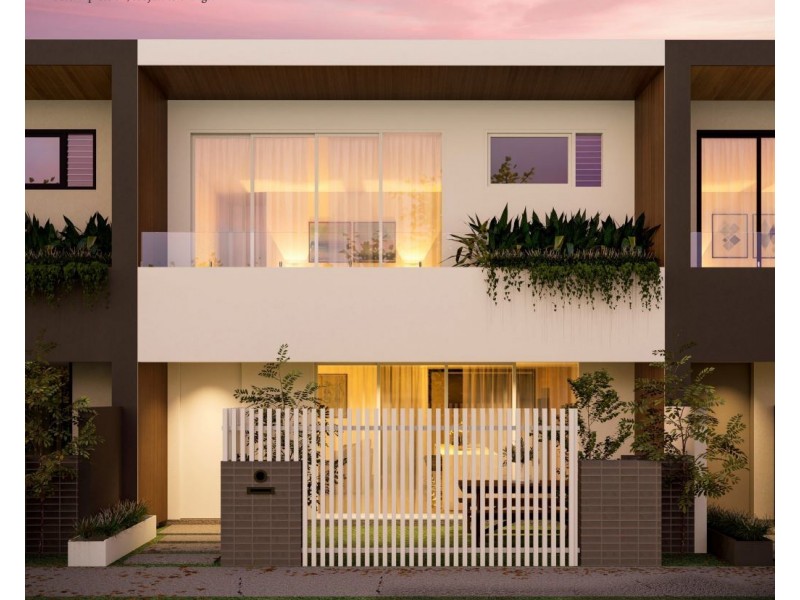 47 & 49 Somerton Drive, Maroochydore QLD 4558