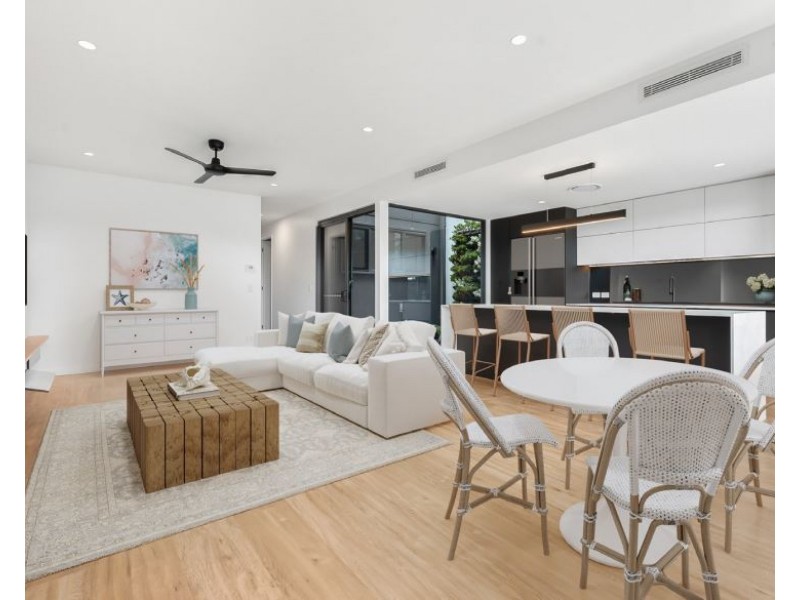 47 & 49 Somerton Drive, Maroochydore QLD 4558