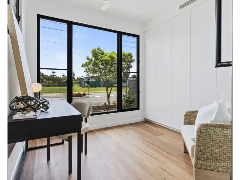 47 & 49 Somerton Drive, Maroochydore QLD 4558