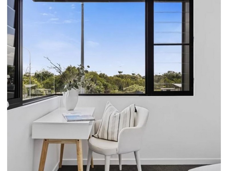 47 & 49 Somerton Drive, Maroochydore QLD 4558