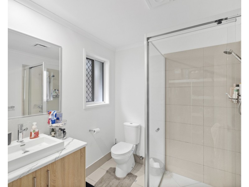 3 Pope Avenue, Burnside QLD 4560