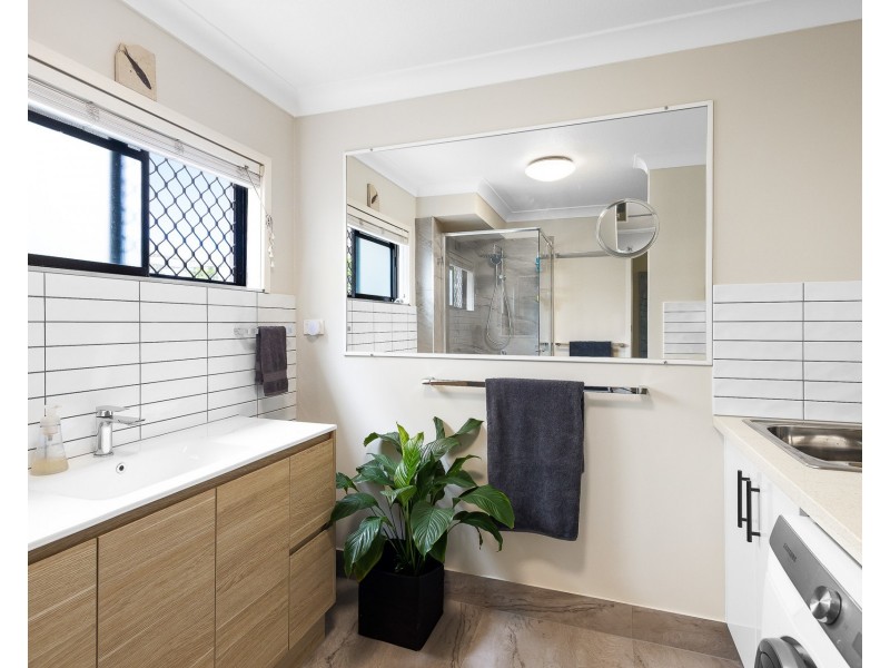 2/16 Muraban Street, Mooloolaba QLD 4557