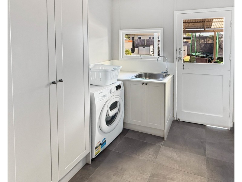 4 Centenary Crescent, Maroochydore QLD 4558