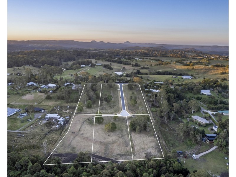 17 Serenity Place, Dulong QLD 4560