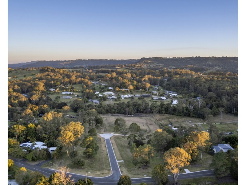 17 Serenity Place, Dulong QLD 4560