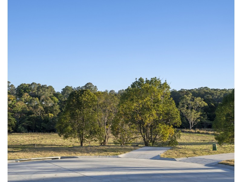 17 Serenity Place, Dulong QLD 4560