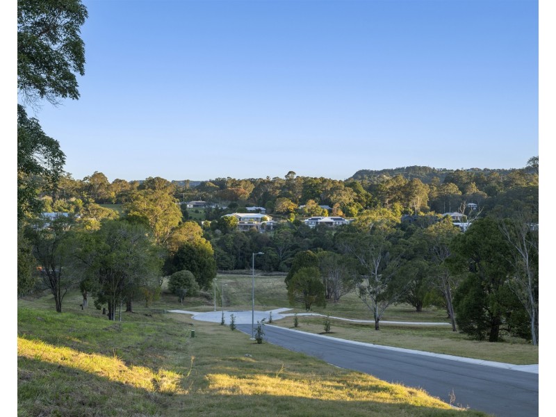 17 Serenity Place, Dulong QLD 4560