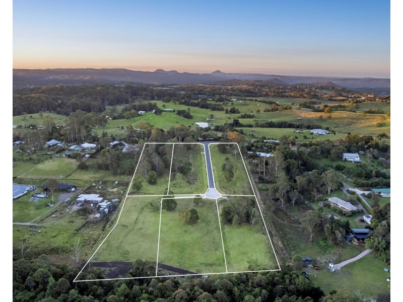 17 Serenity Place, Dulong QLD 4560