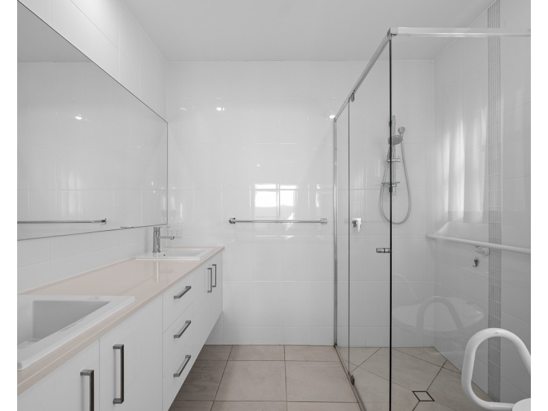 165/25 Owen Creek Road, Forest Glen QLD 4556