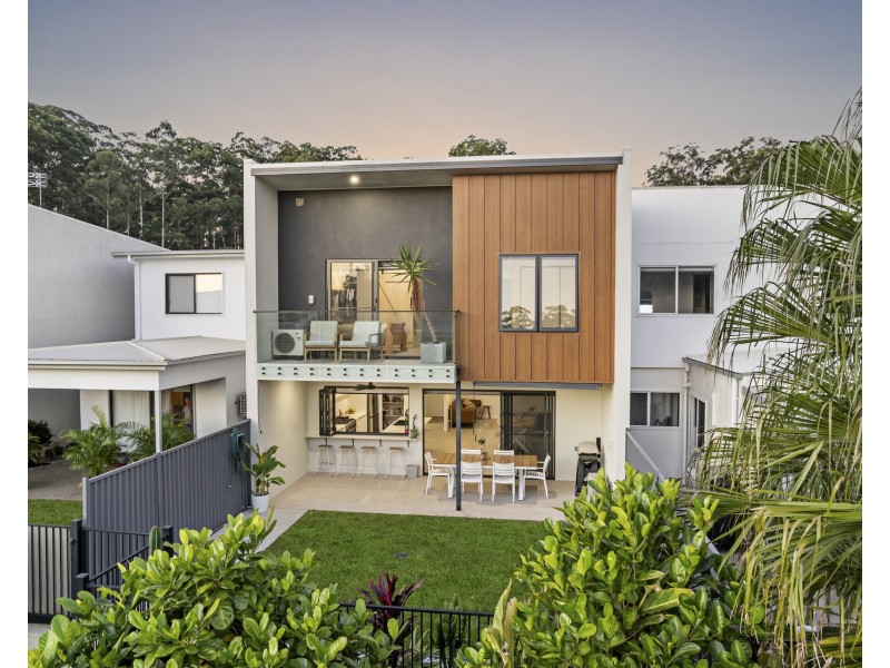 5 Cycad Lane, Forest Glen QLD 4556