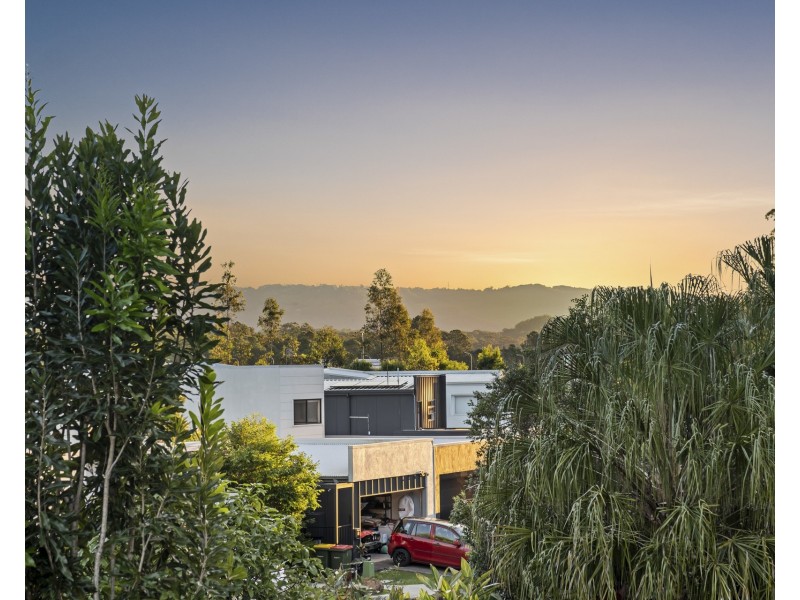 5 Cycad Lane, Forest Glen QLD 4556