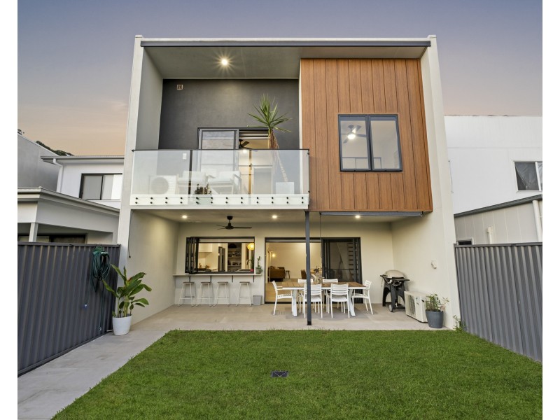 5 Cycad Lane, Forest Glen QLD 4556