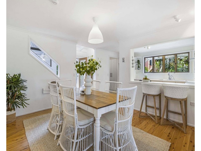 25 Hilltop Crescent, Coolum Beach QLD 4573