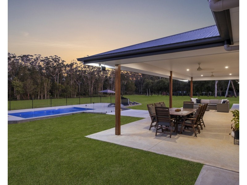 28 Cook Road, Glass House Mountains QLD 4518