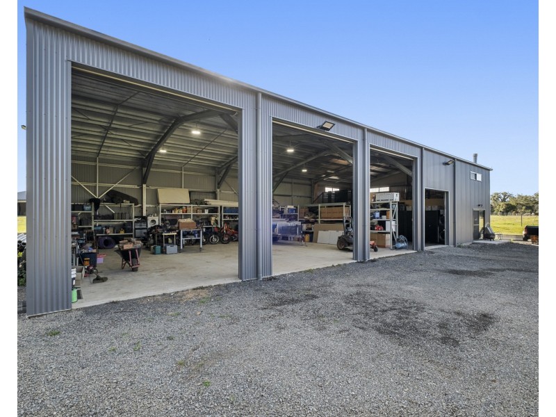 28 Cook Road, Glass House Mountains QLD 4518