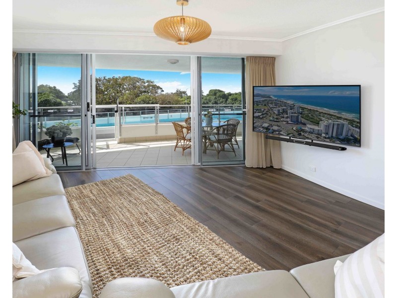 204/14 Aerodrome Road, Maroochydore QLD 4558