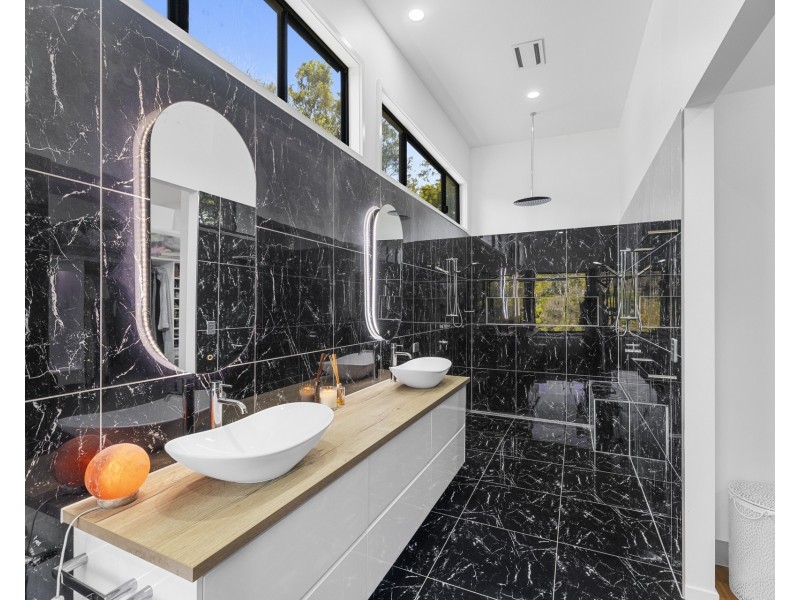 9 Lilly Pilly Lane, Dulong QLD 4560