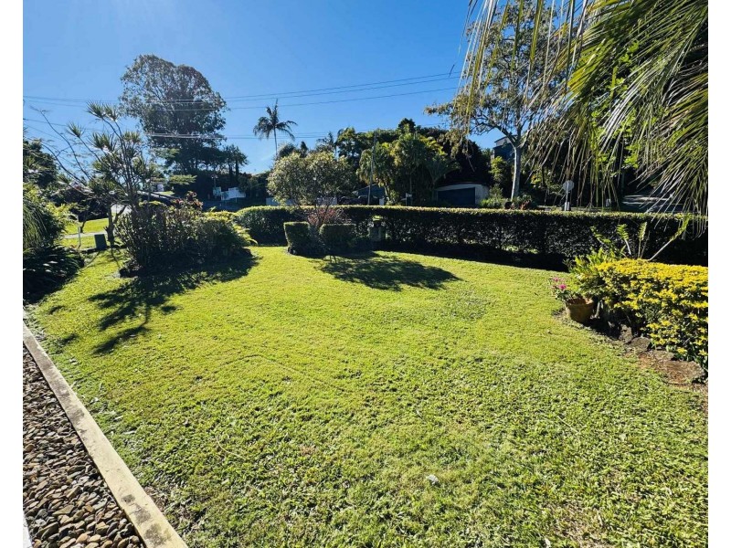 22 Dixon Road, Buderim QLD 4556