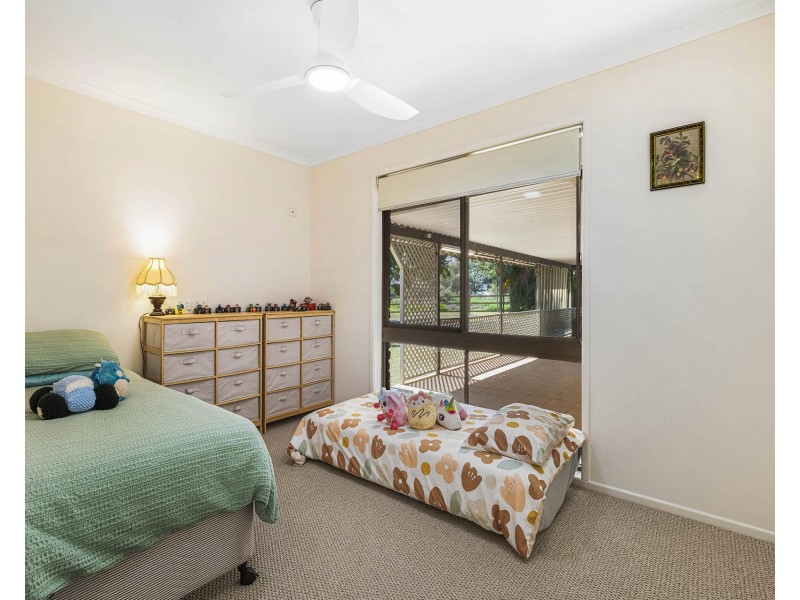 190 Twin View Road, Elimbah QLD 4516