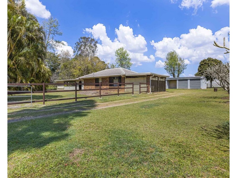 190 Twin View Road, Elimbah QLD 4516