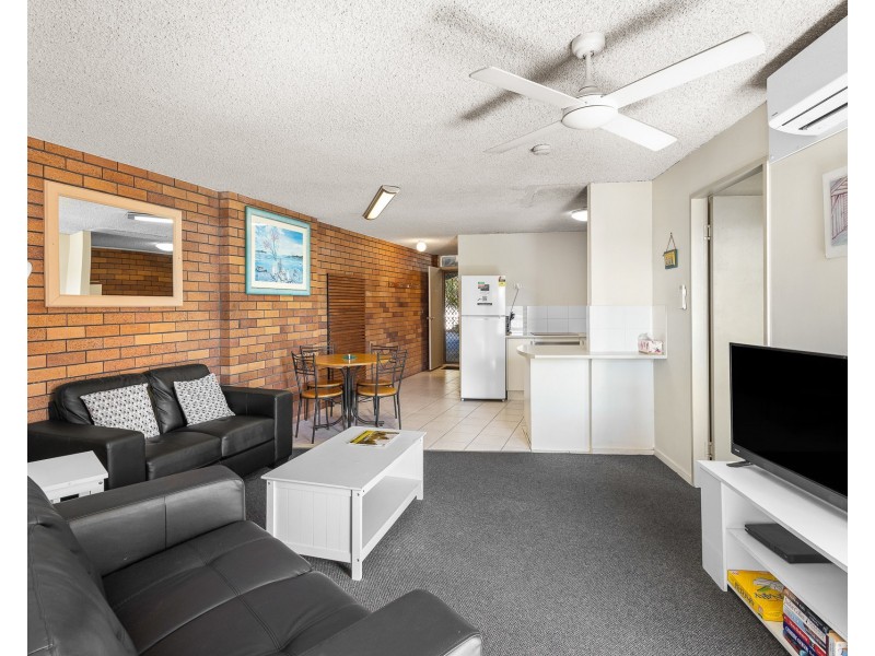 5/2 Mary Street, Alexandra Headland QLD 4572