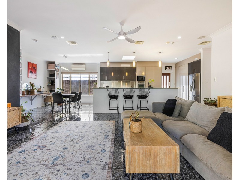53 Molakai Drive, Mountain Creek QLD 4557