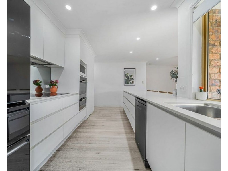 20 Garema Court, Mountain Creek QLD 4557