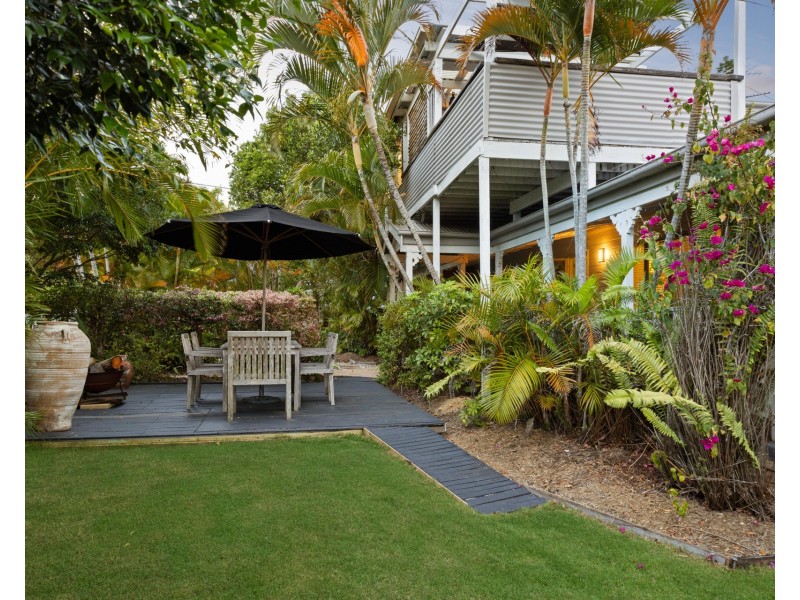 1 Pavonia Street, Peregian Beach QLD 4573