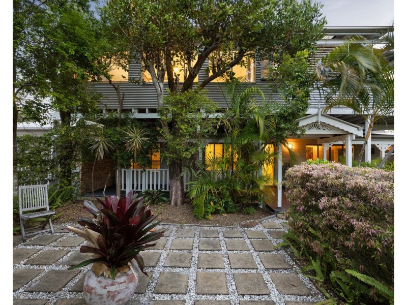 1 Pavonia Street, Peregian Beach QLD 4573