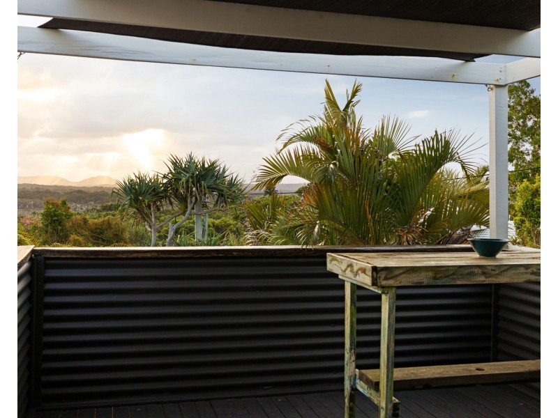 1 Pavonia Street, Peregian Beach QLD 4573