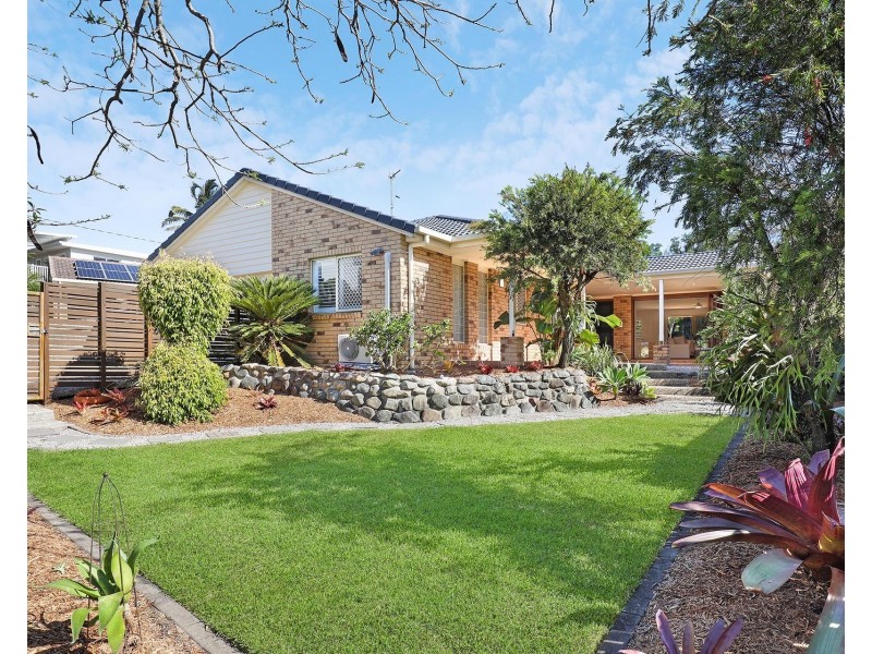 9 Currawong Crescent, Peregian Beach QLD 4573