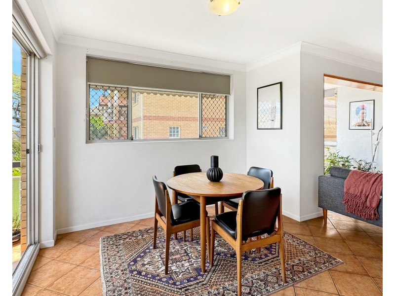 3/44 Kitchener Street, Coorparoo QLD 4151