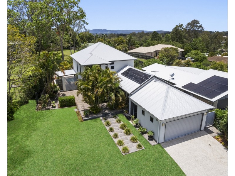 16 Rocklea Drive, Southside QLD 4570